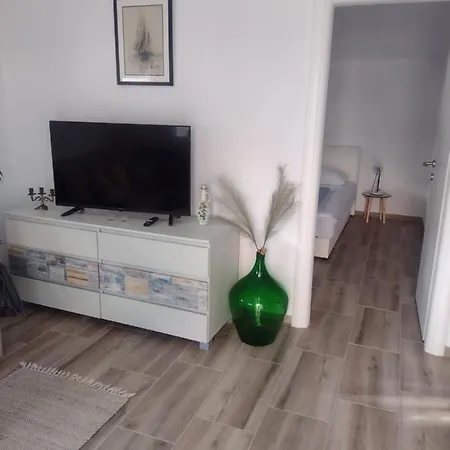 Apartman Franica 1 * Zara